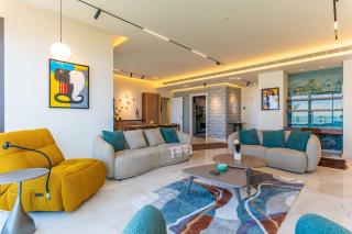 Amalfi Sea View 2BR next to Riviera, Manara - 6