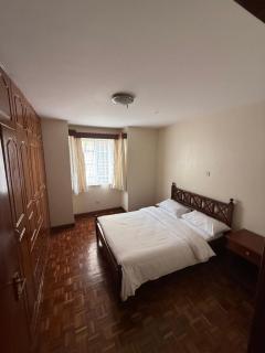 Silverpool Apartments - 8