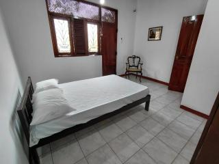 The Waverley Villa - 8