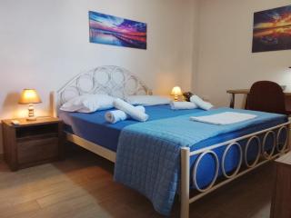 Makarounis Athanasios Apartments - 0