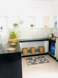 Chanco Beach Hotel and Coworking - Negombo - 9