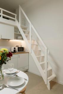 Modern Studio for 4 with easy Old Town Access! - 9