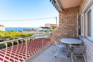 Apartment Joza with pool and sea view, 2 min walk to the beach - 7