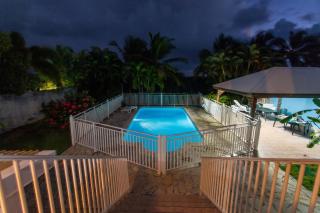 Appartement moderne à Sainte-Anne 42 m² avec piscine partagée - 1