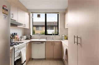 Free parking - spacious apartment near 48 tram - Melbourne - 5