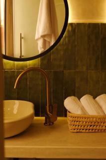 AYUSA Guesthouse - 8