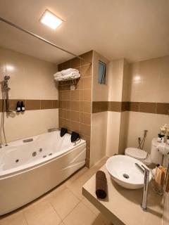 Tembun Suites B lagoon Resort Melaka - 1