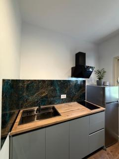Central Stay Tirana - 4