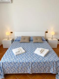 Spacious Apartment in Montallegro with Stunning Views - 9