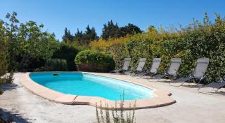 Maison de charme avec piscine privée à Velleron - 9