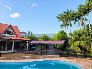 Villa charmante à Saint-Benoît avec piscine privée - 0