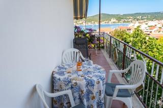 Charming apartment in Vinišće with parking included - 9