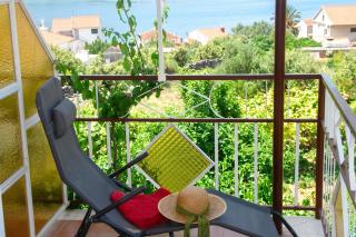 Charming apartment in Vinišće with parking included - 1