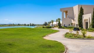 Luxury Villa in La Marsa with Pool - 9