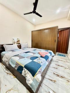 Superstay 2BHK with Balcony - 5