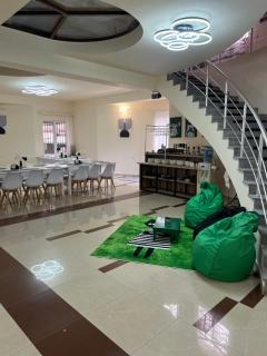 Ptghni Hotel - 7