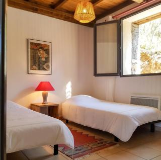 Maison confortable avec piscine à Saint-Julien-de-la-Nef - 6