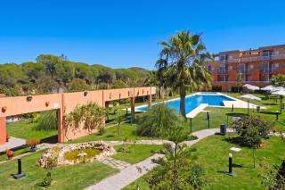 Charming Apartment in Islantilla with Mountain View - 3