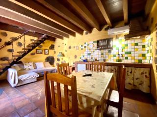 Charming house in Isora with mountain view - 8