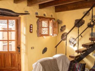 Charming house in Isora with mountain view - 7