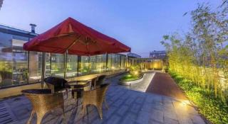 Yuerong Qiju Hotel (Xi'an Huimin Street Bell Tower Subway Station) - 6
