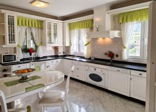 Spacious house with pool and garden in Congosto - 5