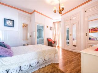 Charming villa in Marbella with private pool - 1