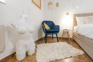 Modern Apartment in the Heart of Split with Private Garden - 3