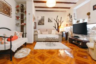 Modern Apartment in the Heart of Split with Private Garden - 2