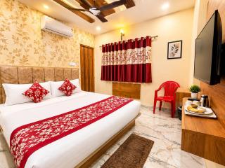 Hotel Swosti Regency - MLY - A FAMILY HOTEL - 1