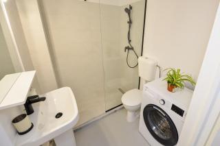 Central Studio Piata Romana 2 - 7