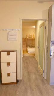Quiet Tatami-style apartment on Collins St near Southern Cross Station - 1