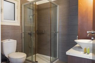 Modern Bright 1BR City Suite - 3