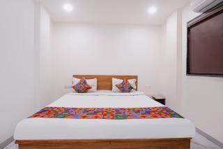 Via Galaxy Hospitality - 4
