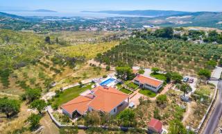 Panoramic Villa in Prgomet, Sea View and Private Pool - 2