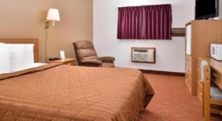Americas Best Value Inn & Suites Sidney - 5
