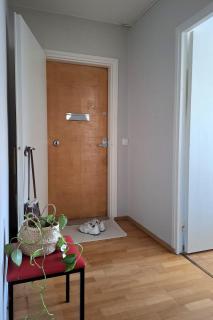 Spacious one-bedroom apartment in the city center, close to the train station - 9