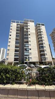 Family Sea View Escape | 3BR + Shelter Room - 1