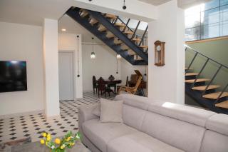 Homin Dilijan - 4