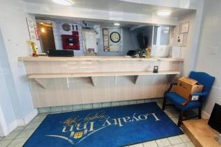 Loyalty Inn - 6