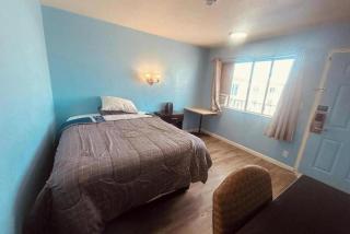 Loyalty Inn - 1
