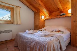 Apt Les Drus118- 3BR Alpine View Balcony & Parking for 6 - Happy Rentals - 2