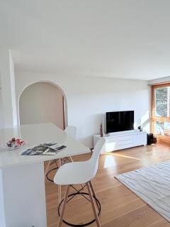 Alpine Paradise , Mountain Views & Serenity - 3