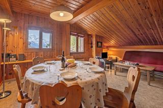 La Persévérance15 - 2BR Sleeps 6 | Near Ski Lift & Mont Blanc Views - Happy Rentals - 1
