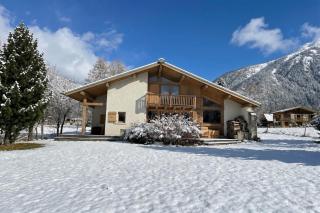 Chalet Allières Walk to Grands Montets | Sleeps 10 - Chamonix-Mont-Blanc - 0