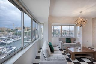 Seafront 2BR Valletta Views Ta' Xbiex Marina - 2