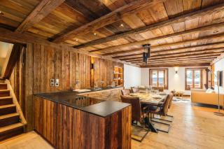 Maison du Roi Spacious Family Apartment in Chamonix Center - 1