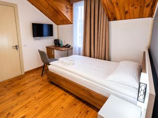 ECO ART Hotel - 9