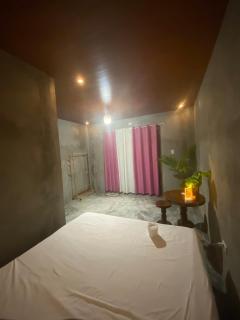Apol's home - 4