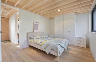 Stylish 2BR Home near Southfields Station - 7